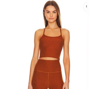 Beyond Yoga Spacedye Slim Racerback Cropped Tank Women's large cooper heather